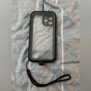 iPhone 13 ProMax protective/waterproof case